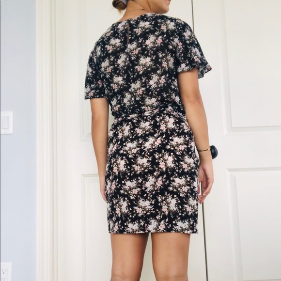 Club Monaco Floral Set (skirt and top) - Picture 4 of 15